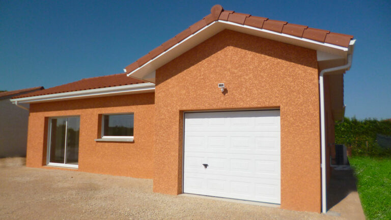 Maison de plain-pied contemporaine réalisée par Habitat Libre à Bourg-en-Bresse